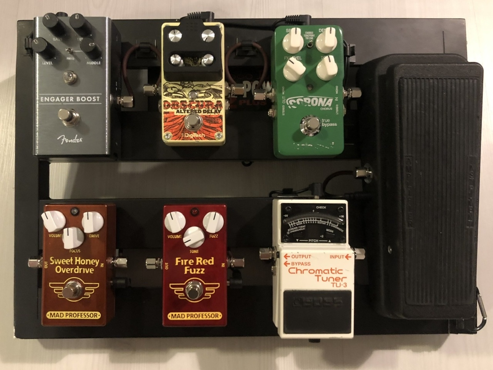 Pedalboard by hokkat featuring Boss TU-3 Chromatic Tuner, Dunlop GCB-95 Cry Baby, and TC Electronic Corona Chorus and 8 more pieces of gear