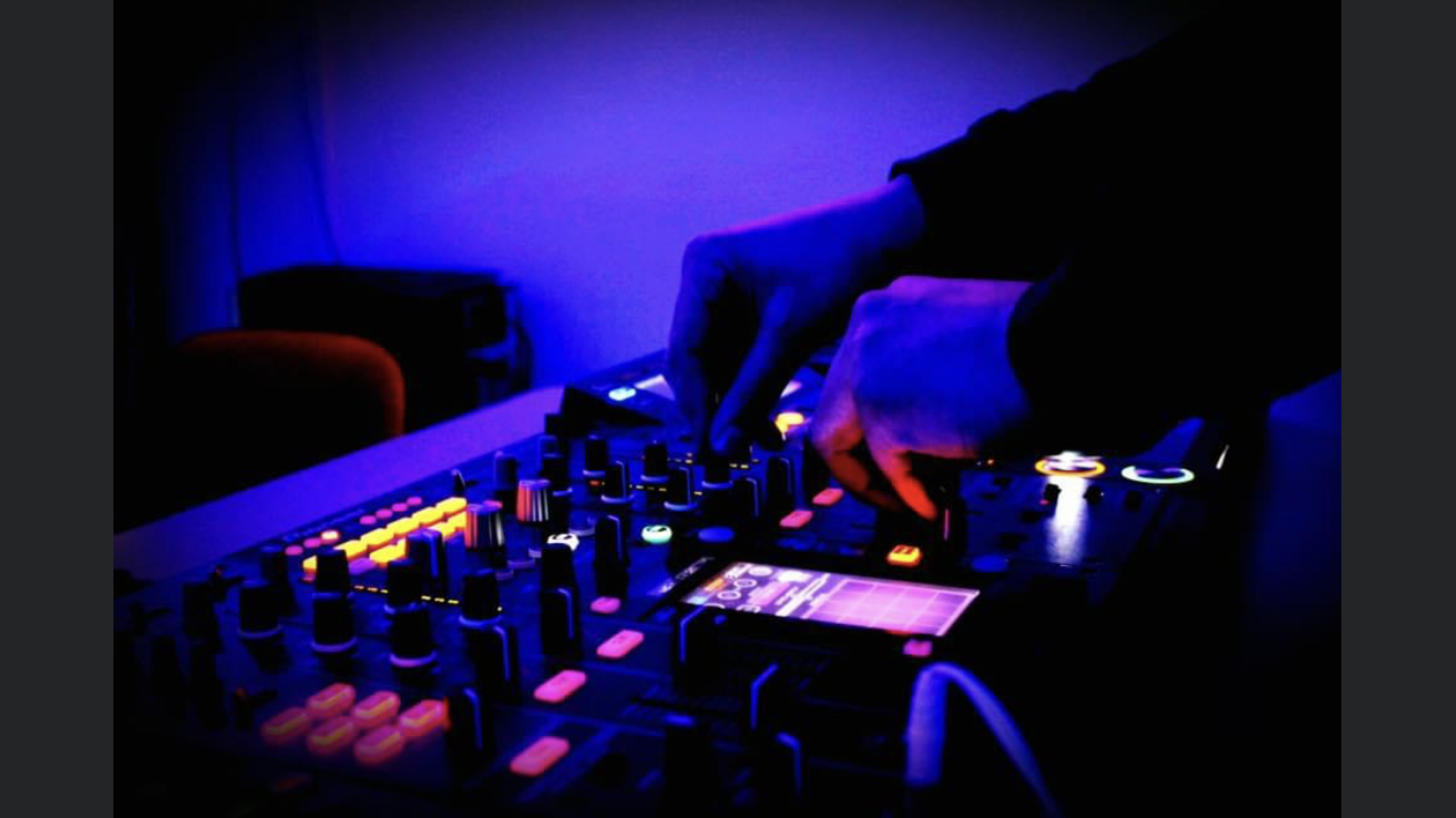 Electronic DJ Setup by zulu_foxtrot featuring Pioneer DJM 2000 Nexus