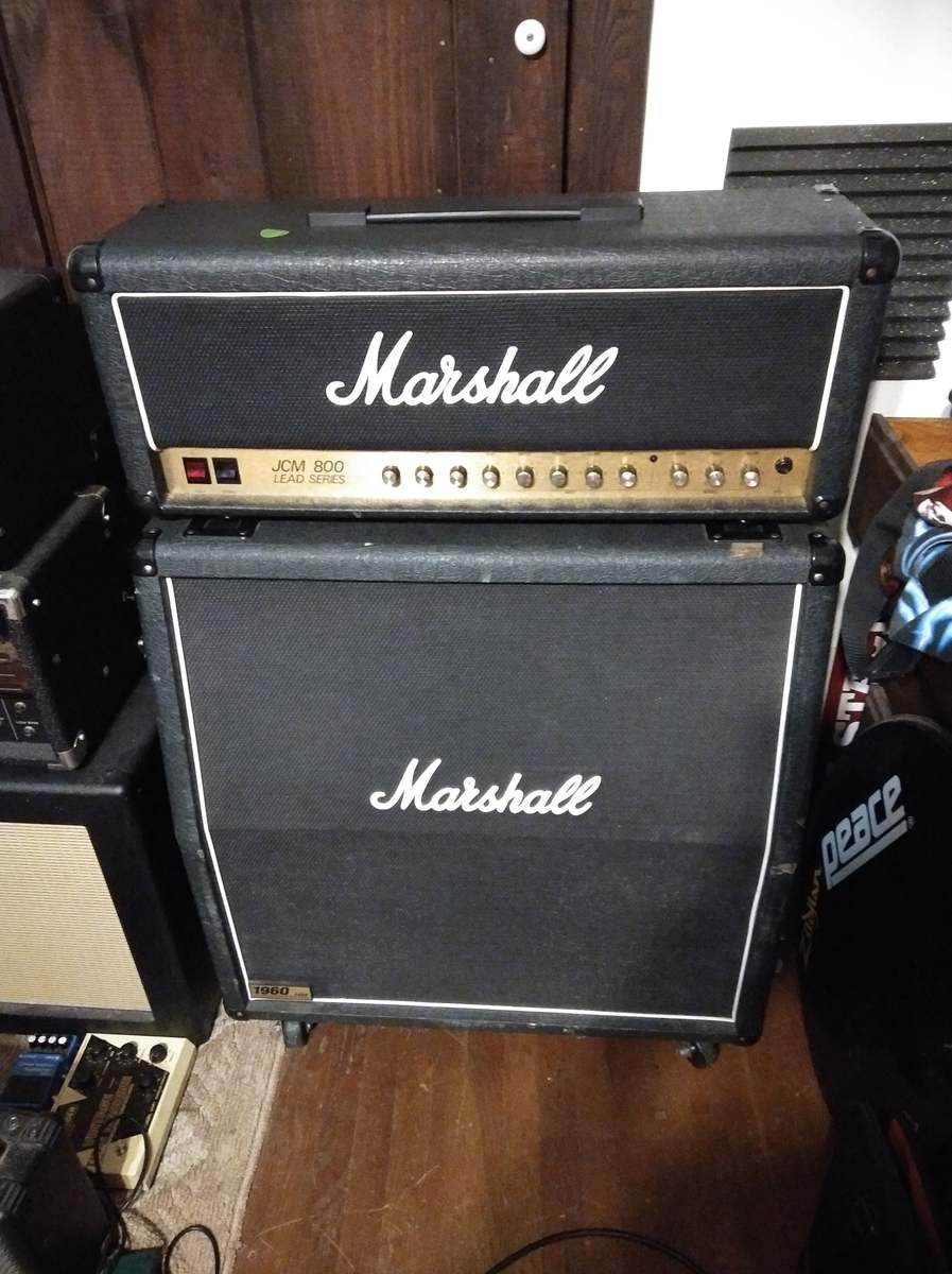 Metal Music Gear Setup by dustincomorski featuring Marshall 1960A 4x12'' Cabinet and Marshall JCM800 2205 50-Watt Amplifier Head