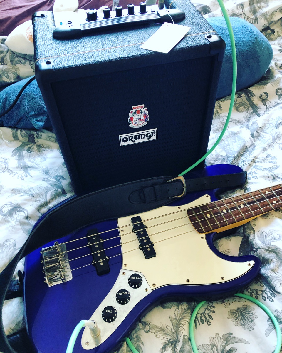 Orange Studio Setup by rod_walton featuring Orange Crush 25BX Bass Amplifier and Fender Player Jazz Bass