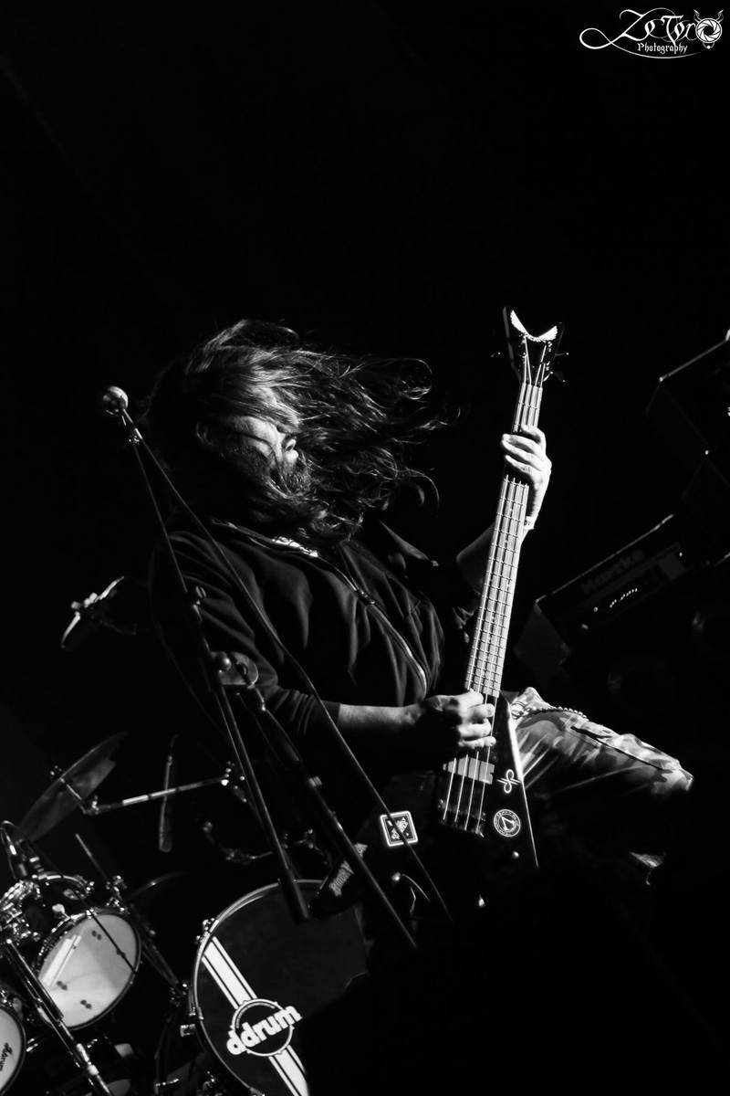 Metal Bass Rig by spikebh featuring Dean V Metal Man and EMG 35DC Dual Coil Active Bass Pickup
