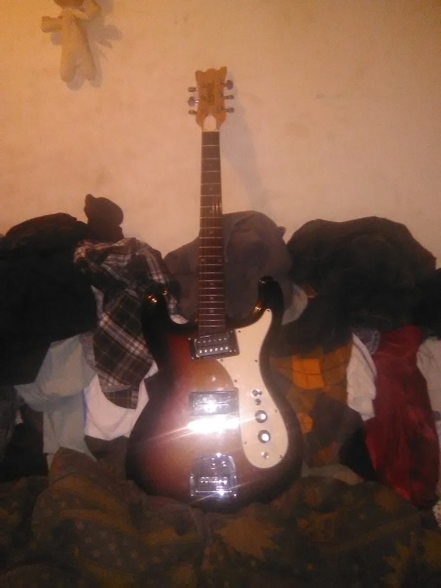 Music Gear Setup by rychcorporhate featuring Univox Hi-Flier Phase 3