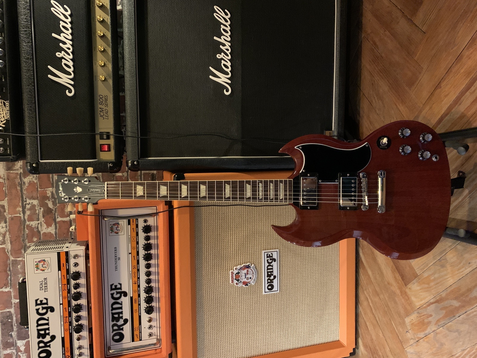 Music Gear Setup by eternalis_quentin featuring Gibson SG '61 Reissue