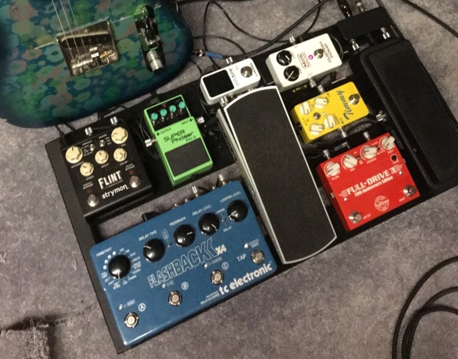 Country Pedalboard by adambrister featuring Boss PH-3 Phase Shifter, Strymon Flint, and Fulltone Fulldrive 3 20th Anniversary and 6 more pieces of gear
