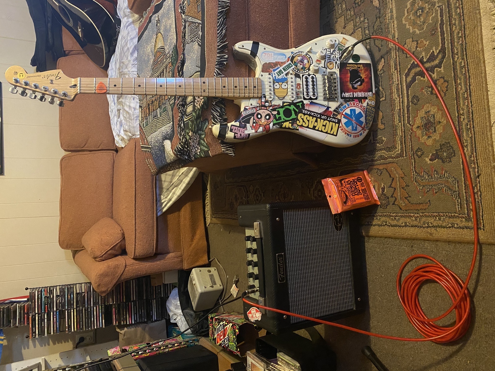 Fender Music Gear Setup by ryancas95 featuring Dunlop Tortex Standard 0.60mm Guitar Picks, Fender G-DEC Junior Carbon 15W 1x8 Guitar Combo Amp, and Ernie Ball Skinny Top Heavy Bottom Slinky Guitar Strings (10-52) and 3 more pieces of gear