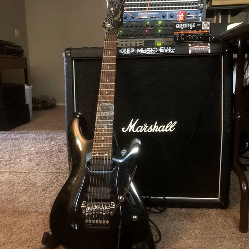Photo of Marshall AVT412 and more gear in a guitar and amplifier