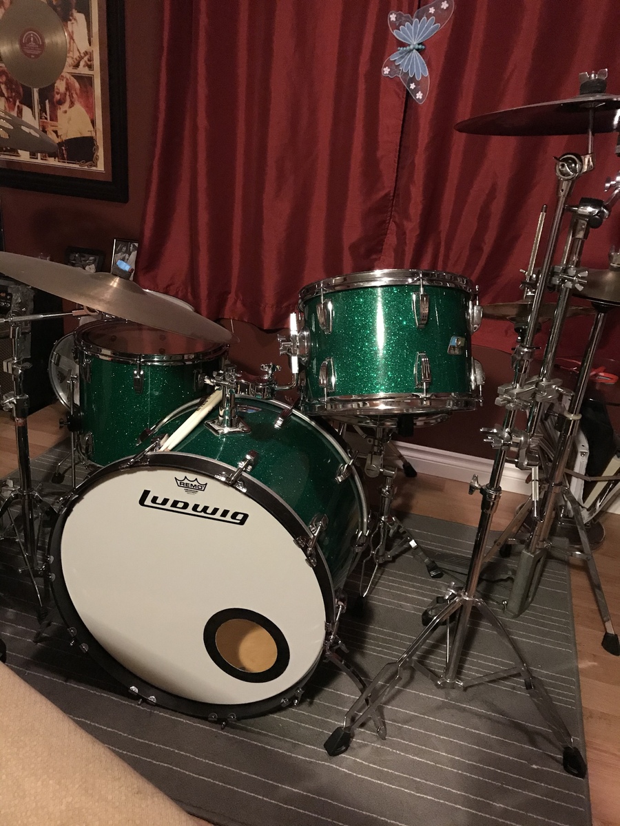 Drum Kit by sherri_chisholm featuring Vic Firth Jojo Mayer Signature Drumsticks