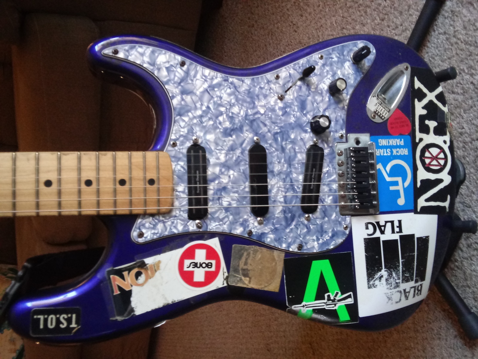 Music Gear Setup by artifex_adrift featuring Fender Stratocaster Electric Guitar