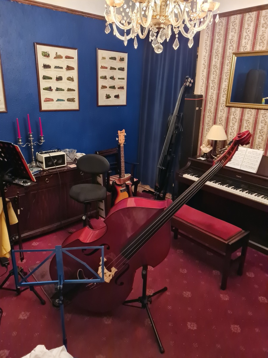 chrisofsaltburn's music gear photo