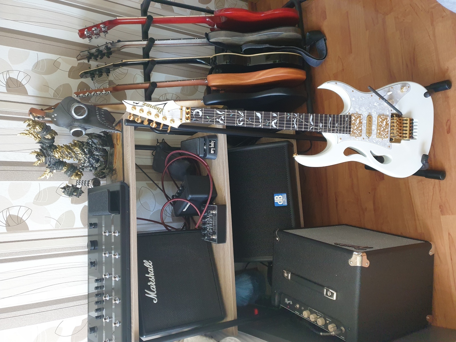 wizurro's music gear photo
