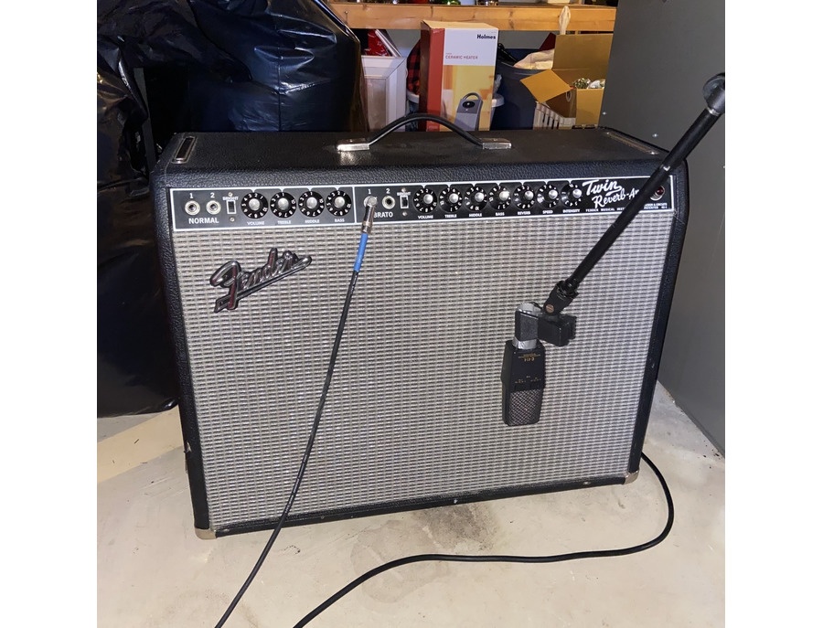 Fender '65 Twin Reverb - ranked #6 in Combo Guitar Amplifiers