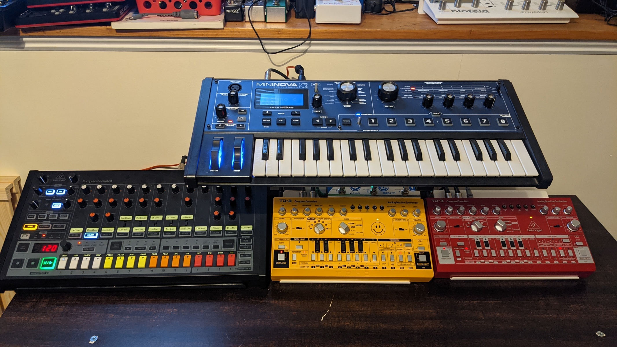 Electronic Synth Setup by dj_k9 featuring Novation Mininova, Behringer RD-8, and Behringer TD-3 AM Yellow Acid Smiley Edition and 1 more piece of gear