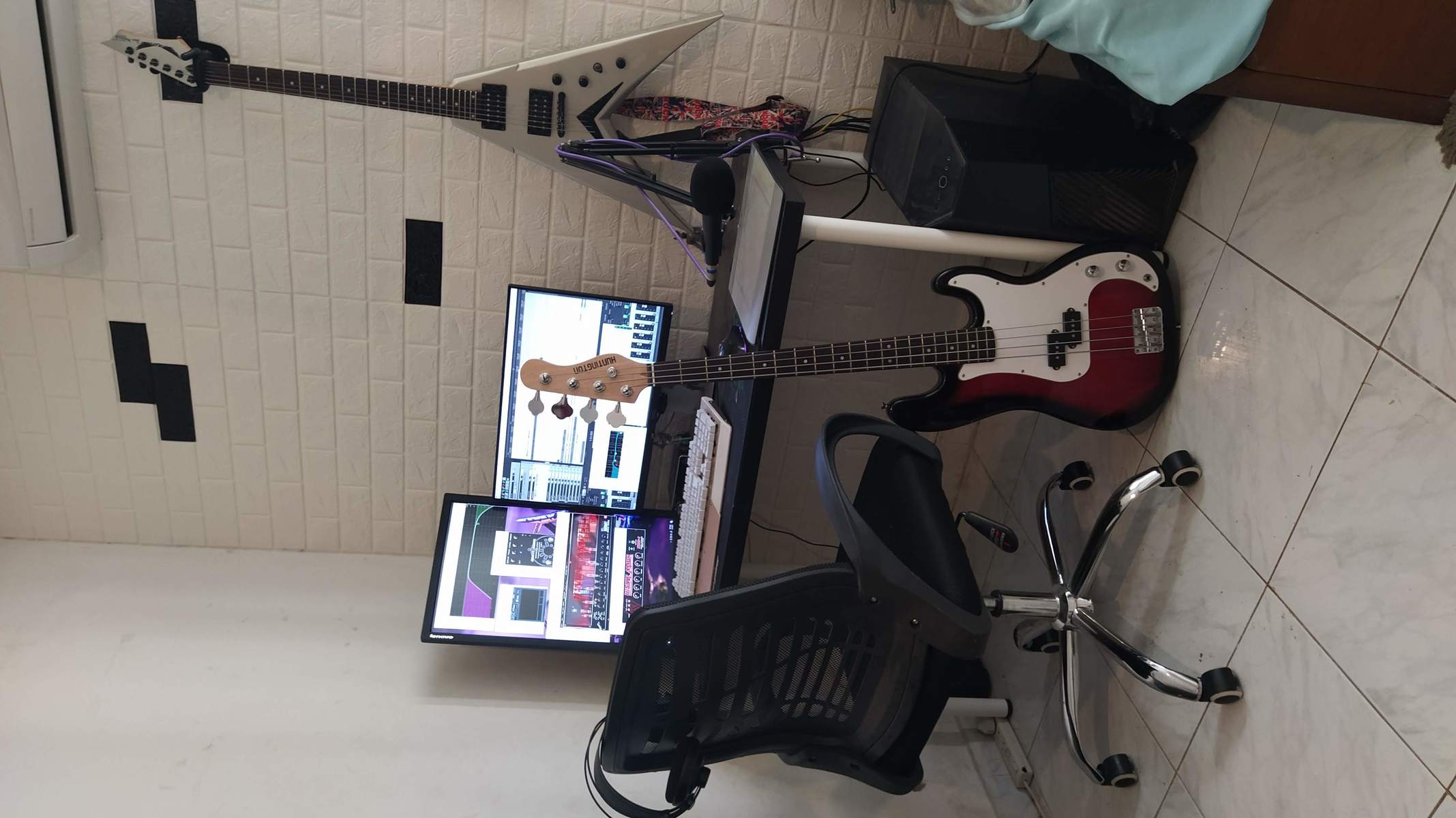 Studio Setup by youssef_abusamra featuring Samson SR850 Headphones, Behringer Ultravoice XM8500, and Dean Dave Mustaine Vmntx Electric Guitar Metallic Silver