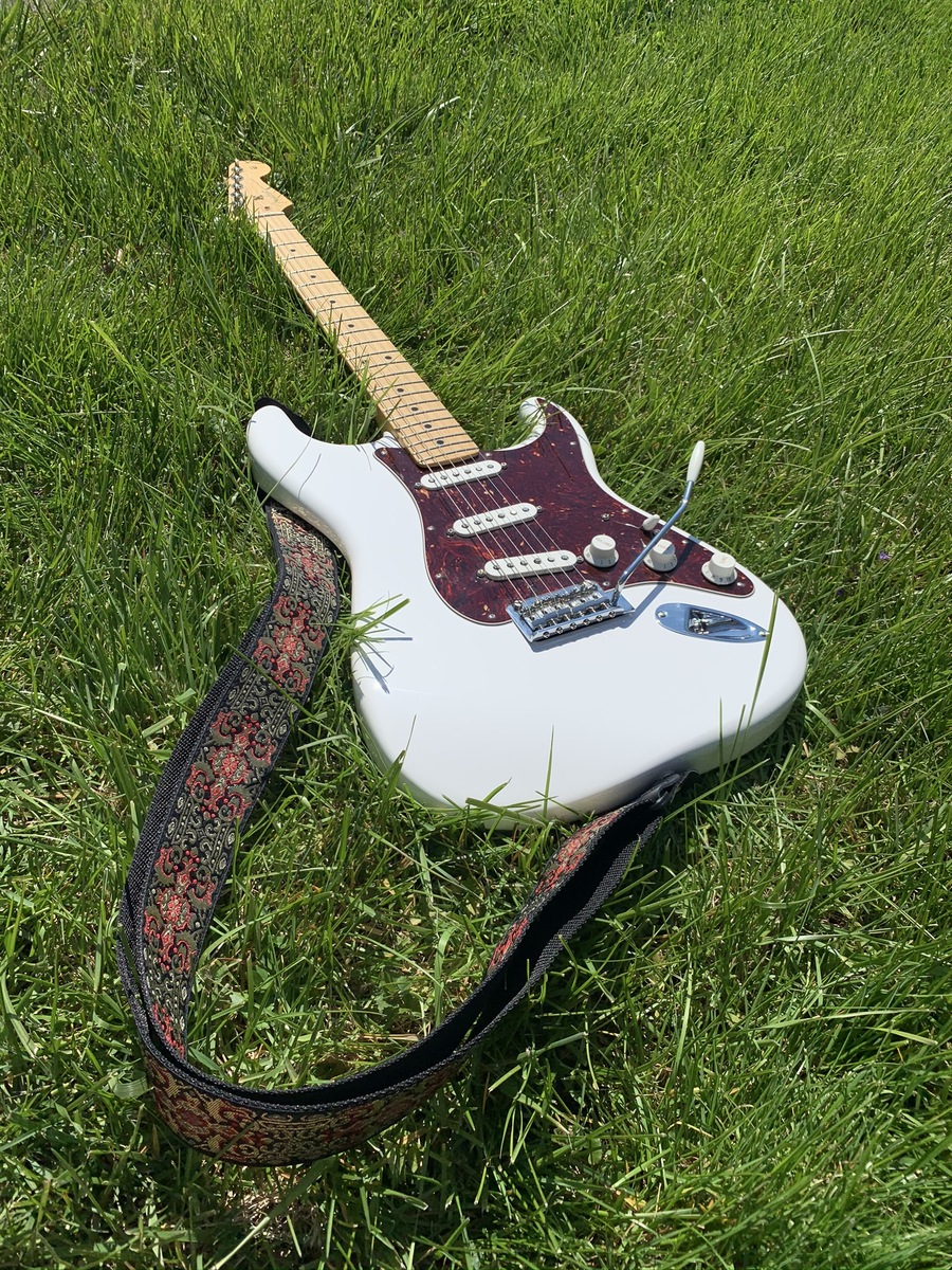 Music Gear Setup by octobersoda featuring Fender Player Stratocaster