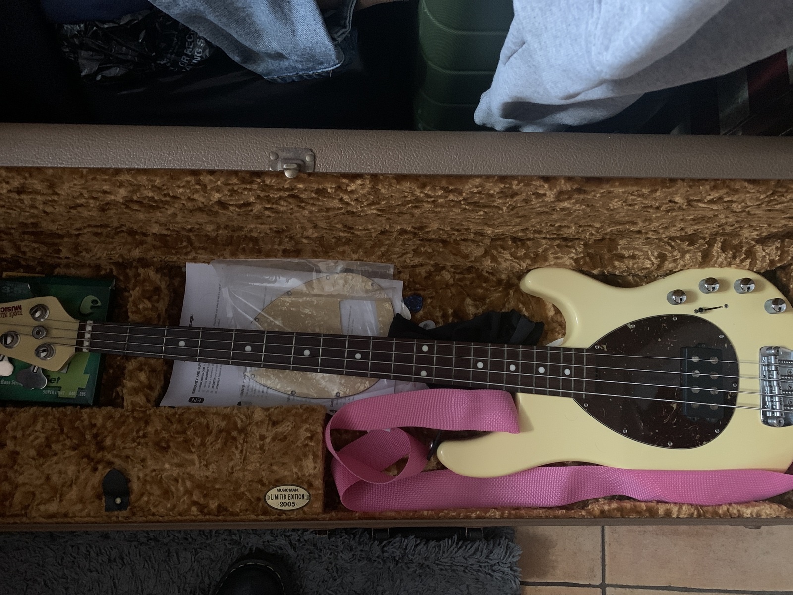 Music Gear Setup by ha_cvs featuring Ernie Ball Music Man Sterling 4 Classic
