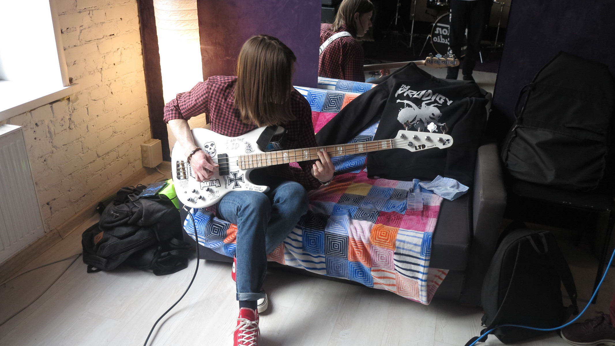 Music Gear Setup by pxlsnake featuring LTD Surveyor 4 String bass