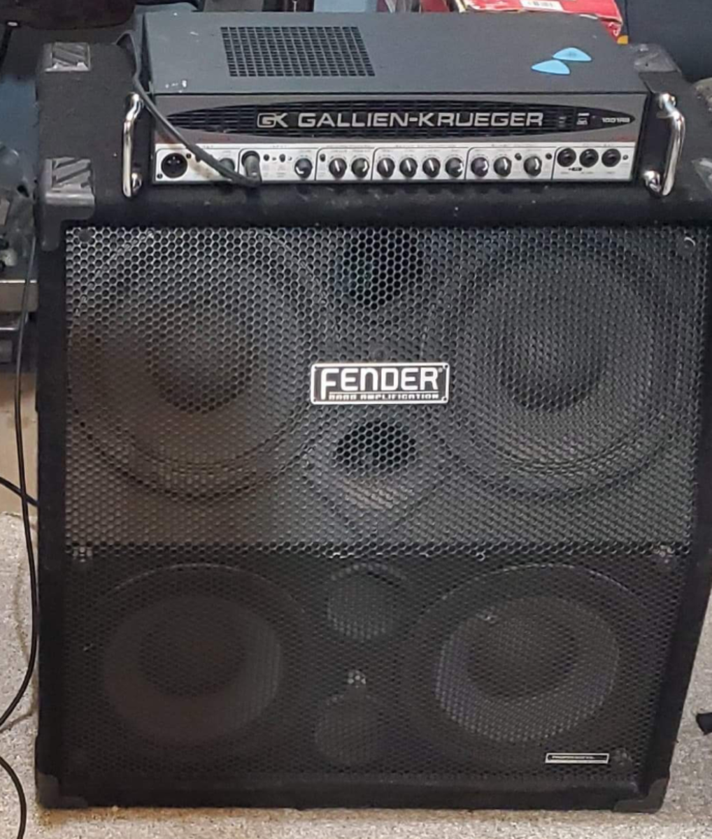 Gallien-Krueger Music Gear Setup by al3x751 featuring Gallien-Krueger 1001RB-II and Fender Bassman Pro 410