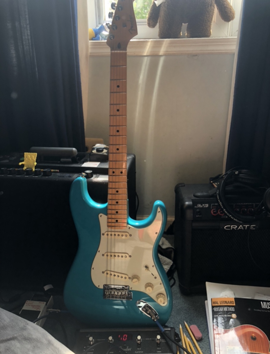 Fender Amp Rig by connorco77 featuring Audio-Technica ATH-M50x Professional Monitor Headphones, Fender Mustang GT 100, and Fender American Professional II Stratocaster