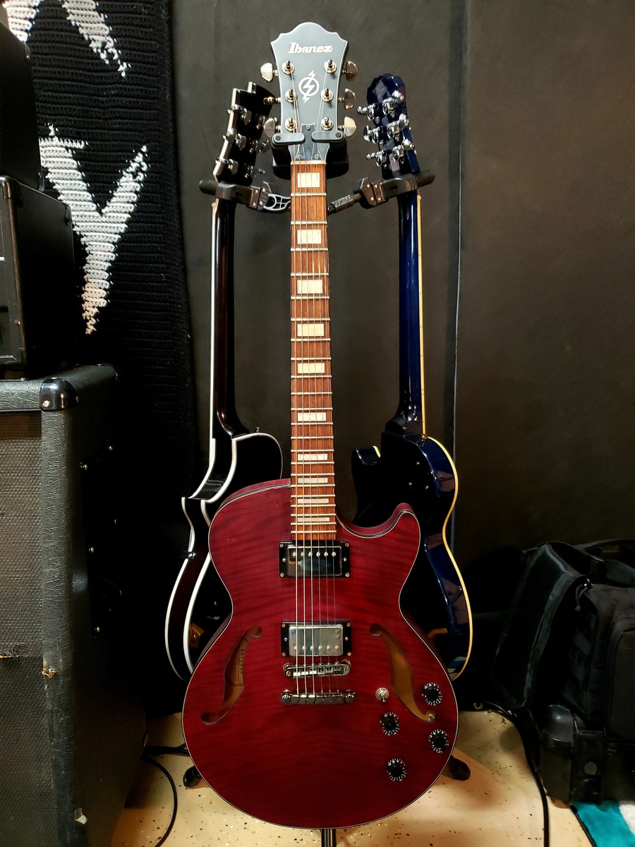 Music Gear Setup by aaltizer22 featuring Ibanez AGS83 Hollow Body Electric Guitar