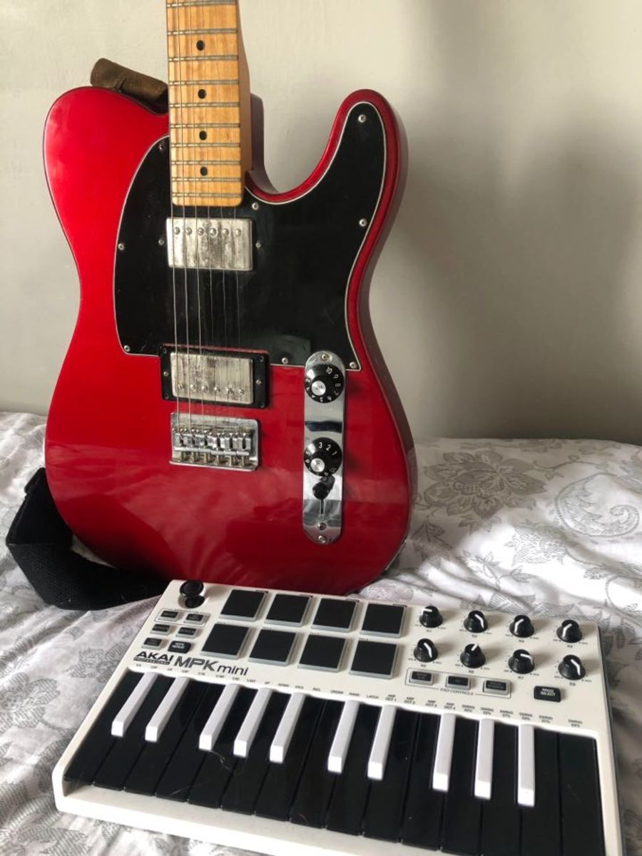 Electronic Synth Setup by meghanjade_ featuring Akai MPK Mini MK2 Limited White Edition and Fender Mexican Telecaster