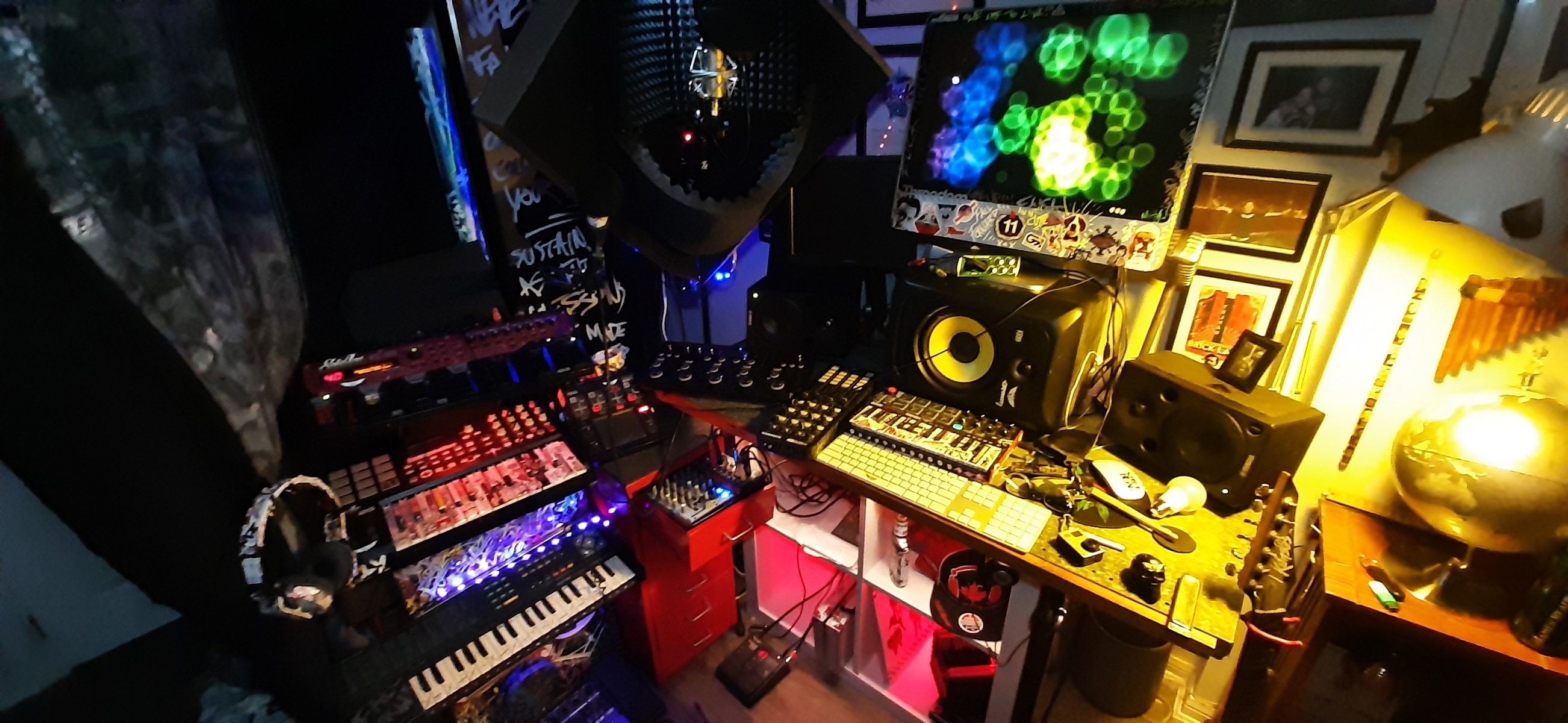 Korg Pedalboard by timmulvey featuring Boss RC-505 Loop Station, Korg SQ-1, and Yamaha DBR10 Powered Speaker and 2 more pieces of gear