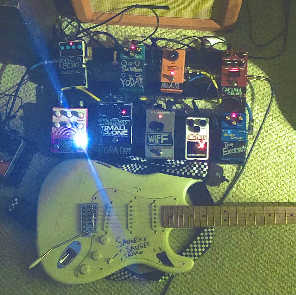 Music Gear Setup by 3141696 featuring Boss BD-2 Blues Driver, Boss DD-3 Digital Delay, and Boss TR-2 Tremolo and 5 more pieces of gear