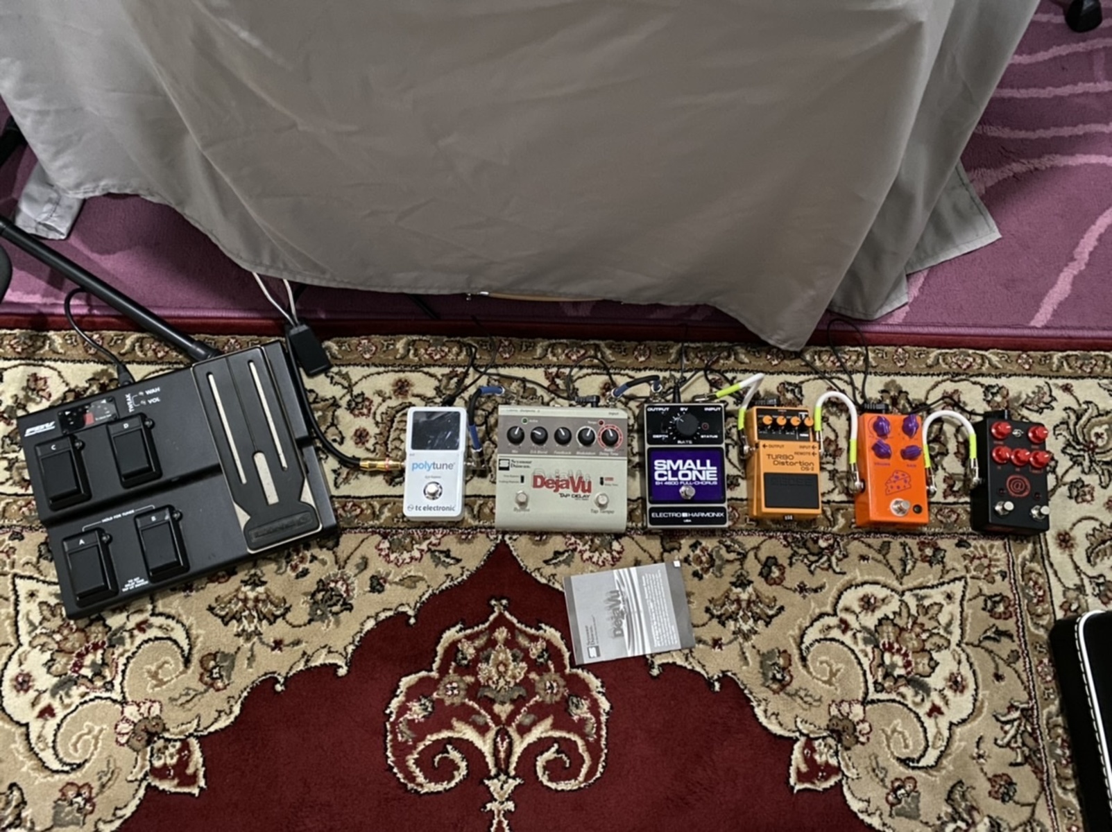 Pedalboard by mikethedude featuring Seymour Duncan SFX-10 Deja Vu Tap Delay, Boss DS-2 Turbo Distortion, and Electro-Harmonix EH-4600 Small Clone and 3 more pieces of gear