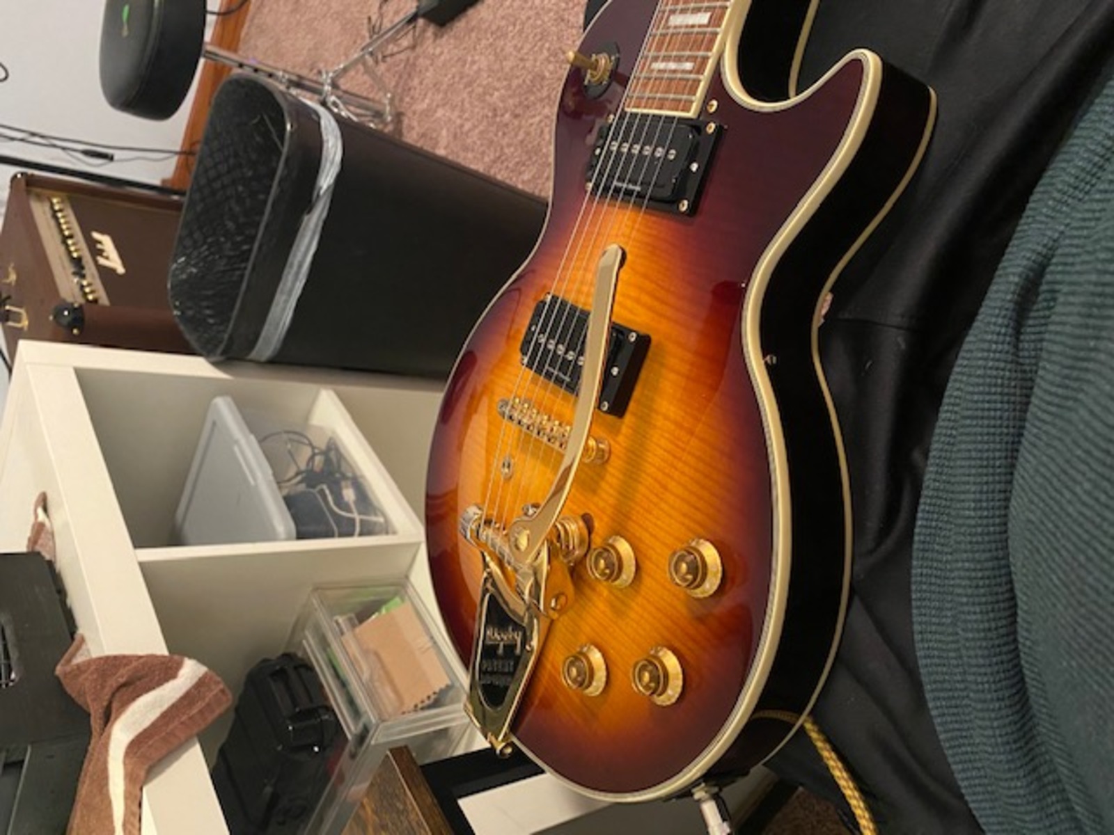 Punk Music Gear Setup by mitchweber5 featuring Epiphone Les Paul Custom