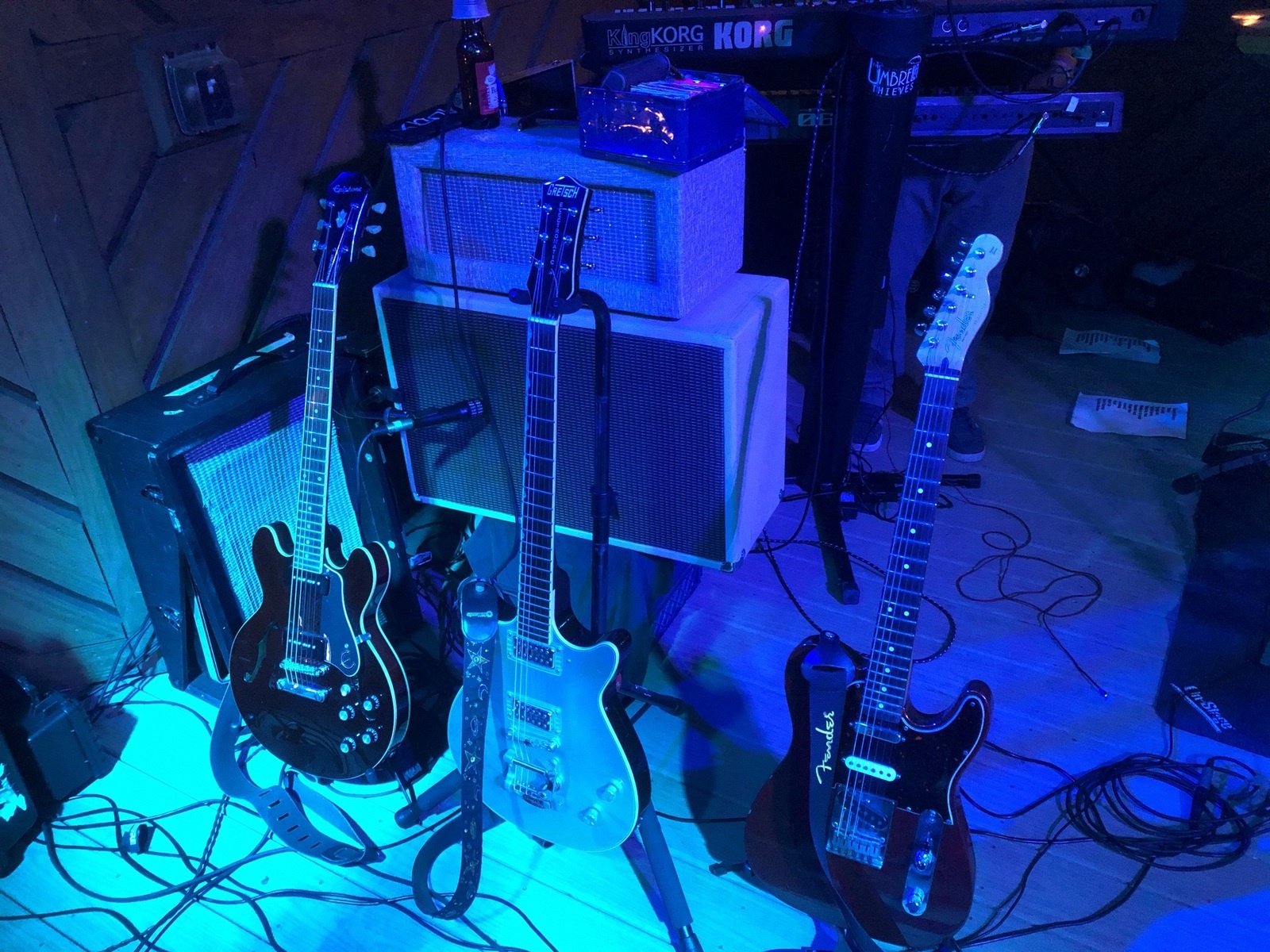 Country Live Rig by mattbedrock featuring Epiphone ES-339 P90 PRO Semi-Hollow, Gretsch Electromatic Double Jet G5245T, and Fender Telecaster Nashville Deluxe and 3 more pieces of gear