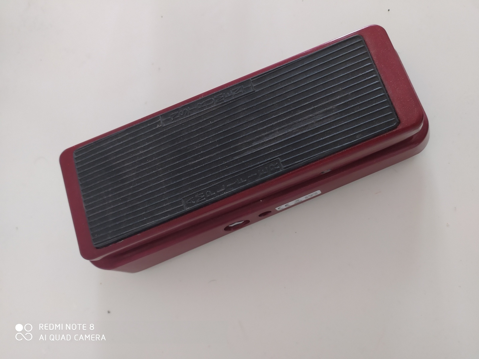 Music Gear Setup by alejandro_alcala featuring Dunlop RED-95 Limited Edition Red Sparkle Cry Baby Wah