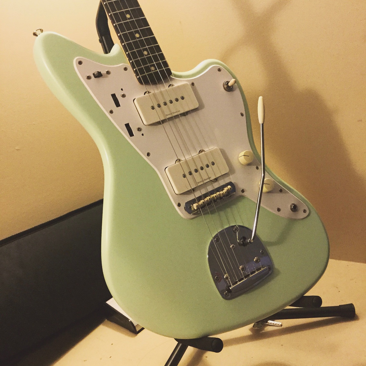 Music Gear Setup by weebus_dweebus69 featuring Squier Vintage Modified Jazzmaster