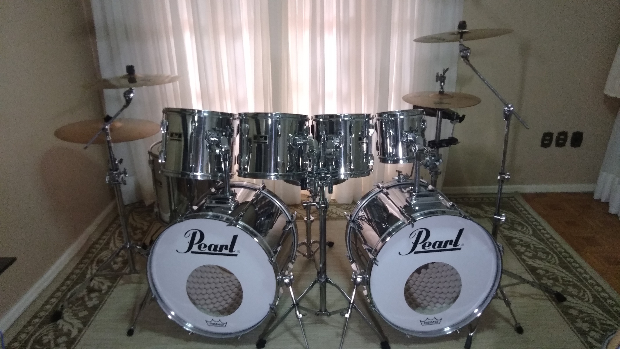 Drum Kit by mateusheldt featuring Pearl Export Series Mirror Chrome
