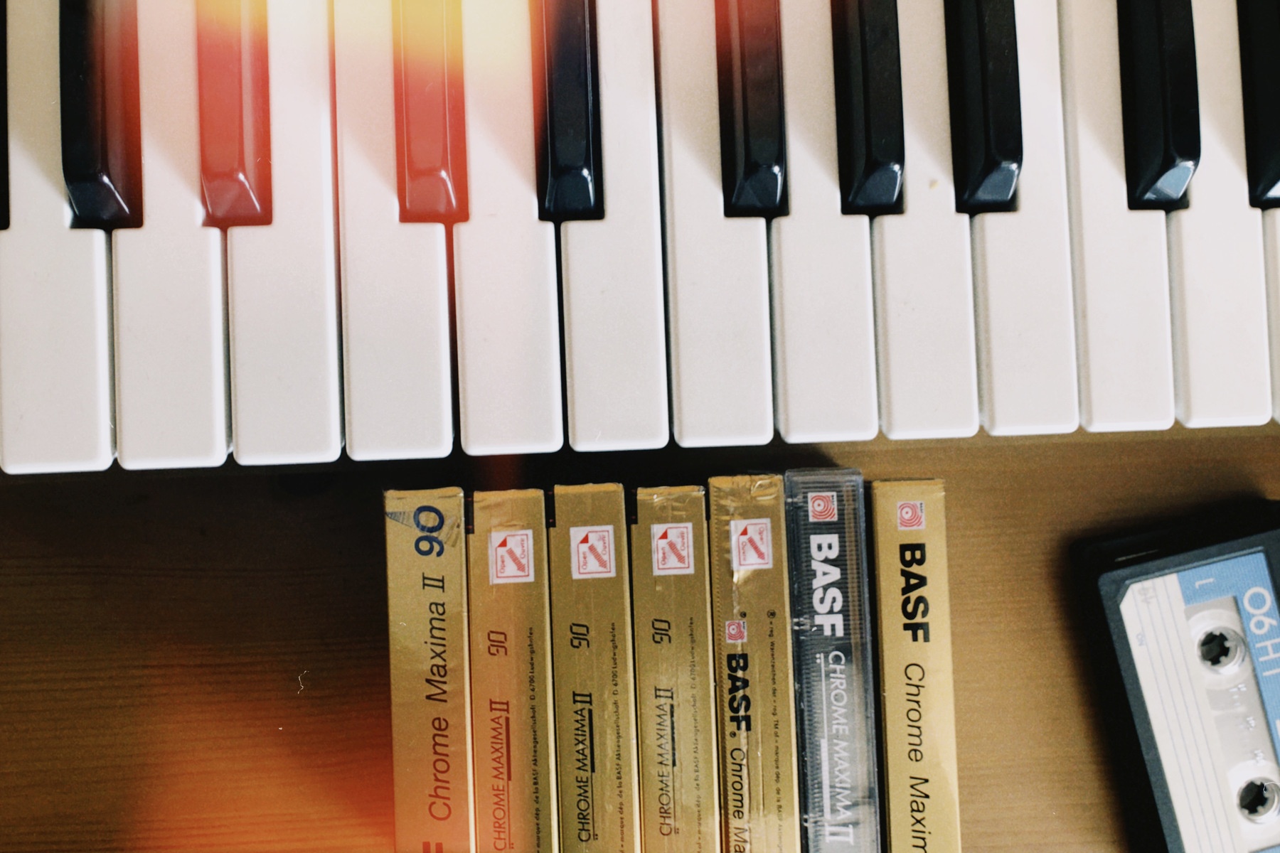 monochrome's music gear photo