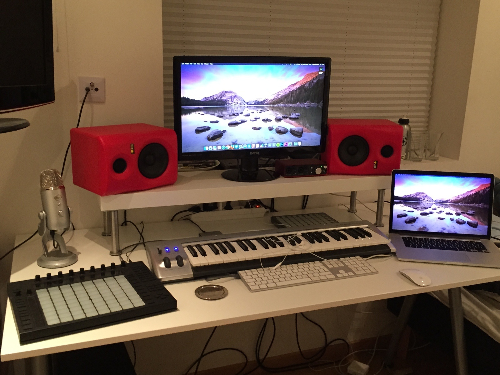 sio's music gear photo
