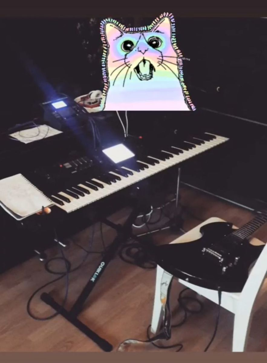 Electronic Synth Setup by rasca featuring Korg M50 73-Key Music Workstation, B.C. Rich Mockingbird Bronze Series, and TC Helicon VoiceLive Touch 2 Vocal Effects Processor