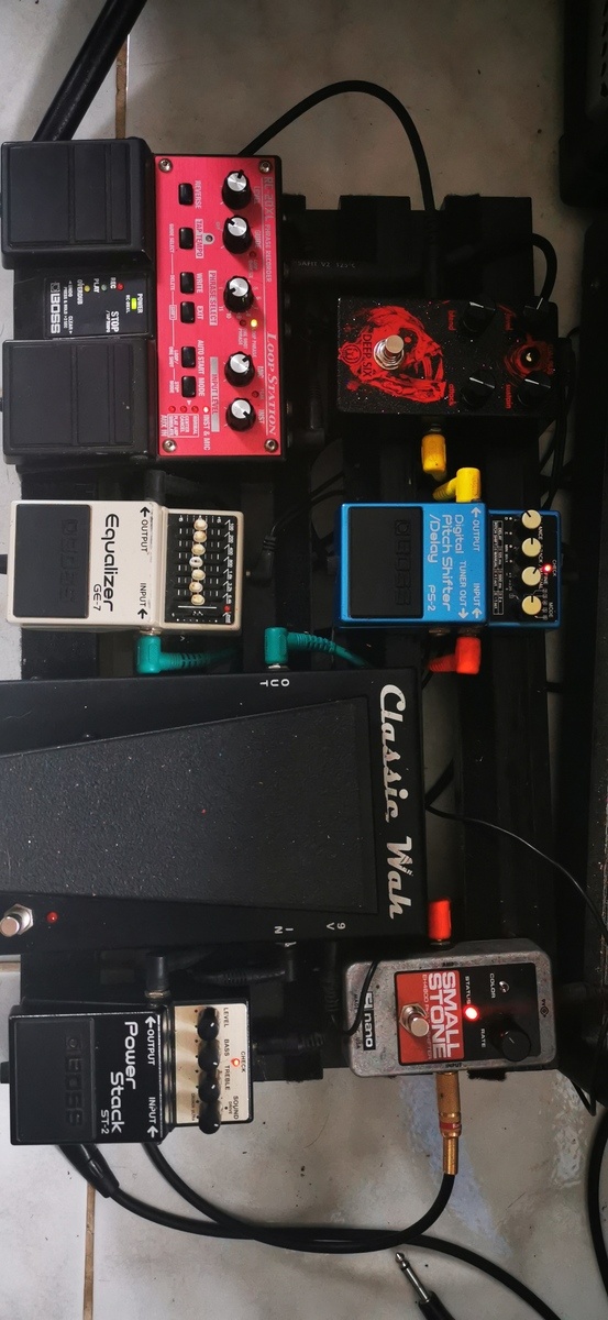 Boss Pedalboard by jwettel featuring Boss ST-2 Power Stack Distortion, Boss GE-7 Graphic Equalizer, and Boss RC-20XL Loop Station and 3 more pieces of gear