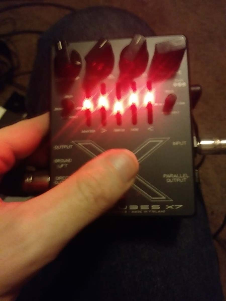 Metal Pedalboard by gravitron featuring Darkglass Electronics Microtubes X7 Bass Preamp