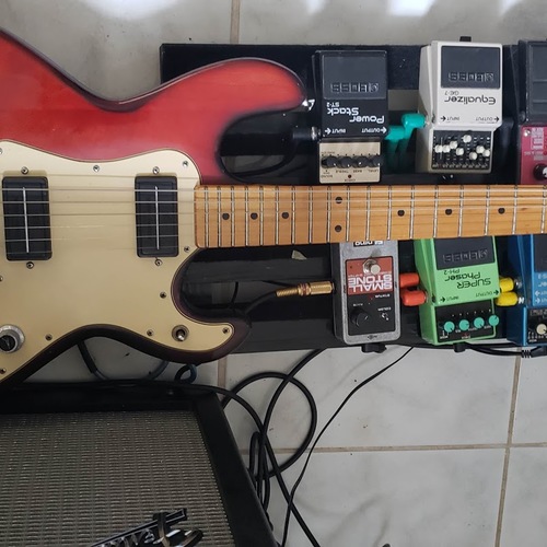 Photo of Peavey T-15 in a guitar