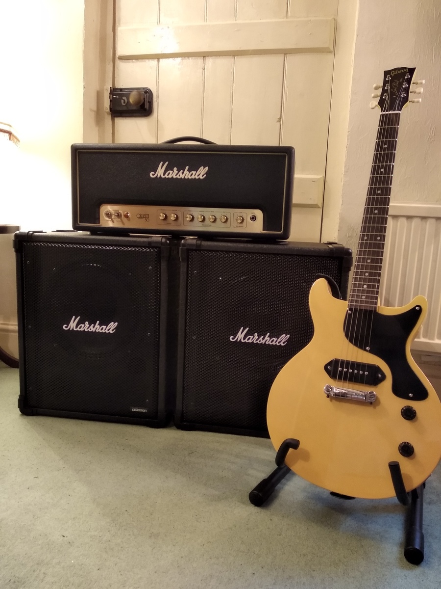 g_phone's music gear photo