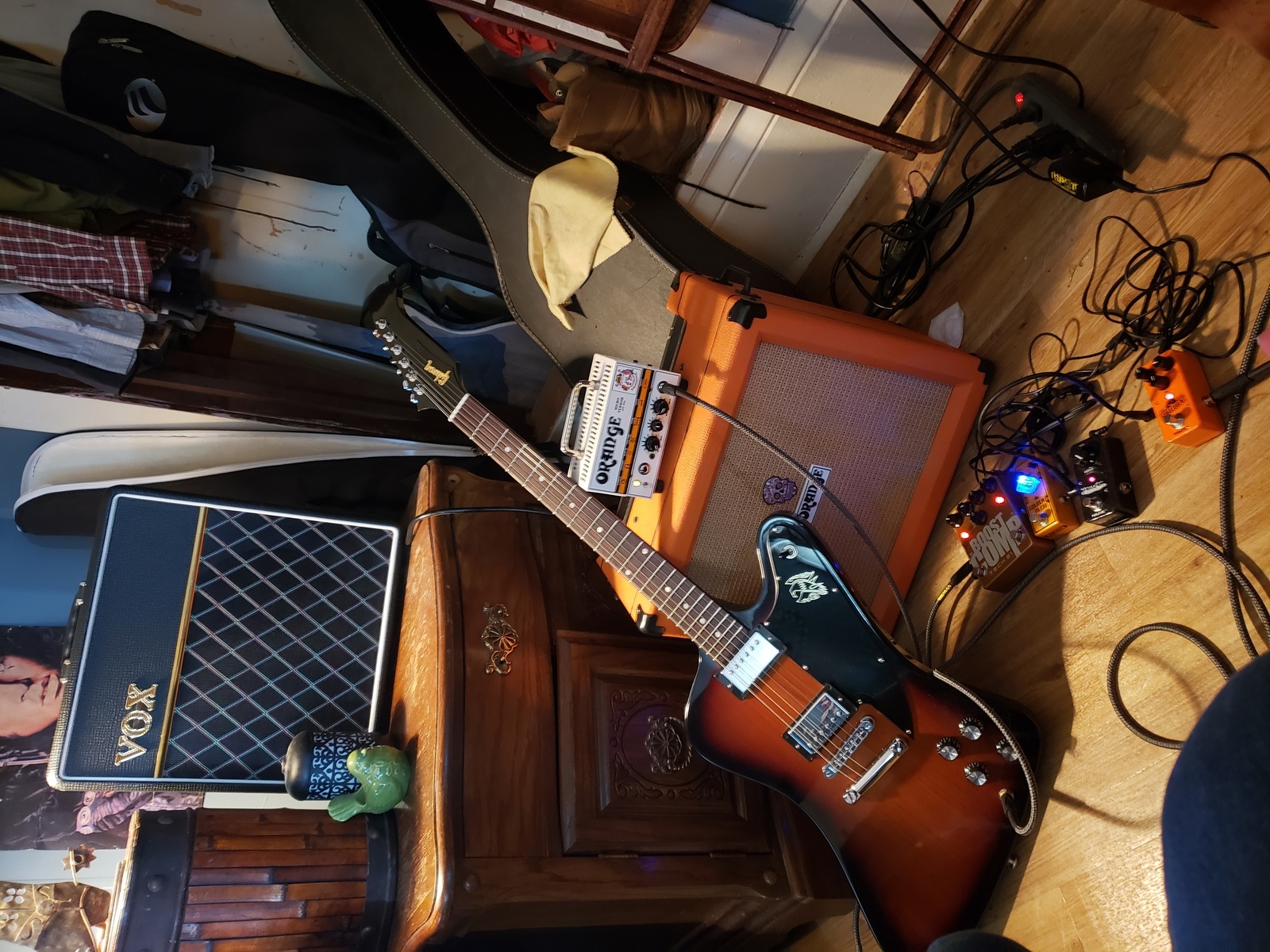 Metal Studio Setup by stran9ebrew featuring Gibson Firebird Studio T 2017, Vox AC4 C1-12 4 Watt Class A Tube Guitar Amp Combo With 12" Speaker, and Orange Micro Terror and 5 more pieces of gear