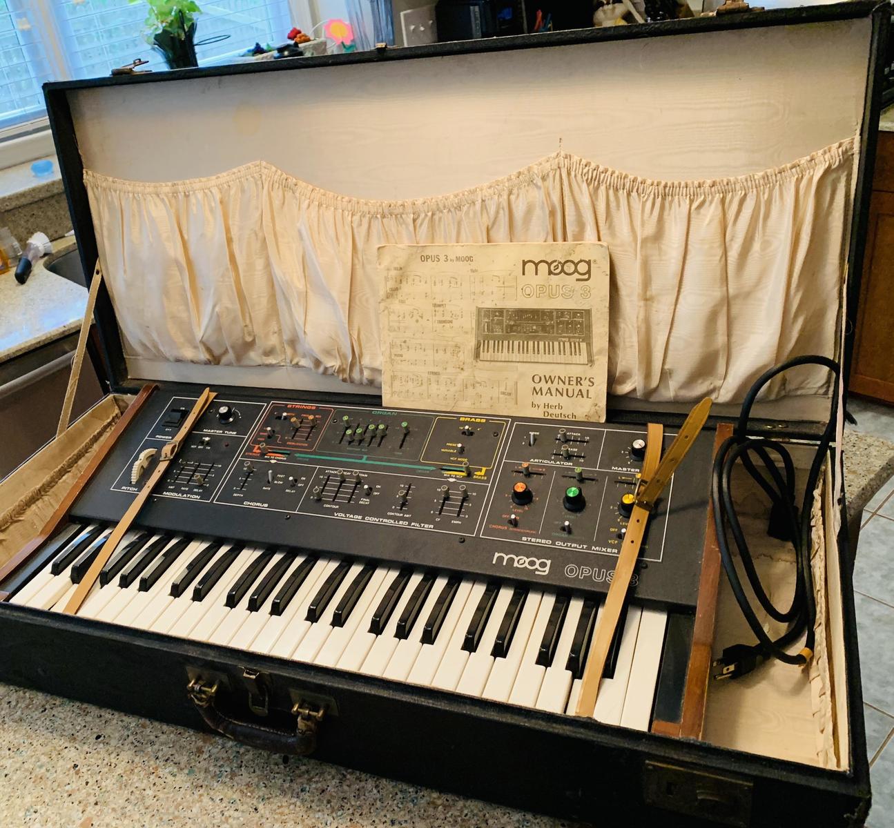 Music Gear Setup by marimoball featuring Moog Opus 3