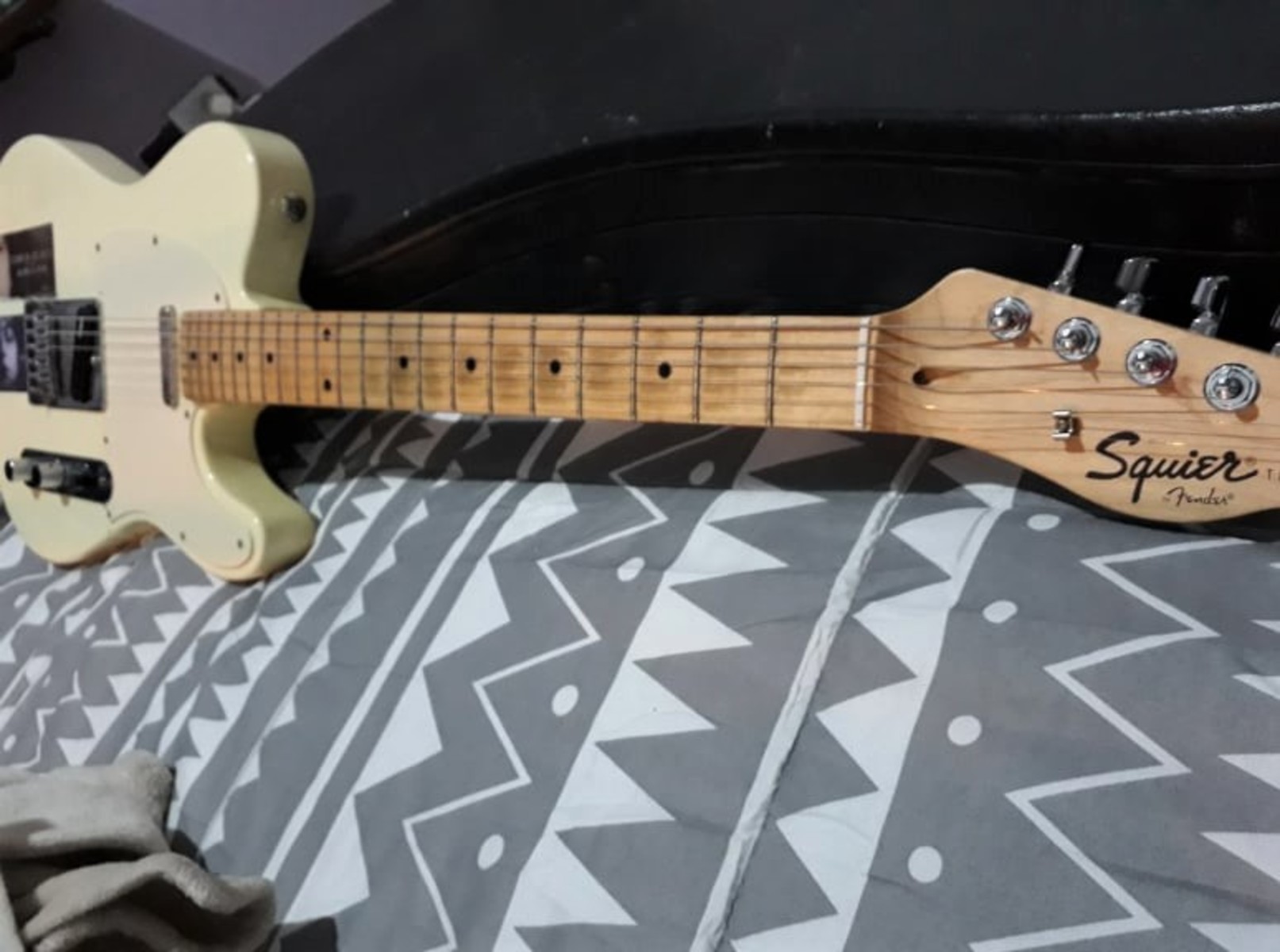 Punk Music Gear Setup by fede_kempff featuring Squier Affinity Series Telecaster