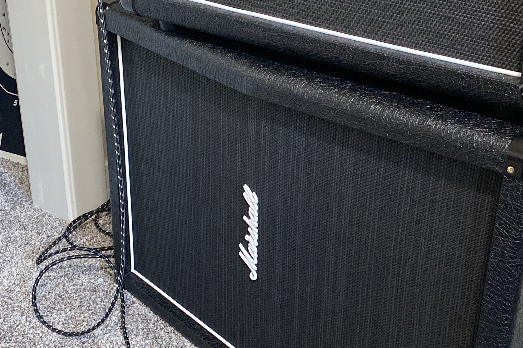 Country Amp Rig by joey_van_bobko featuring Marshall DSL40C