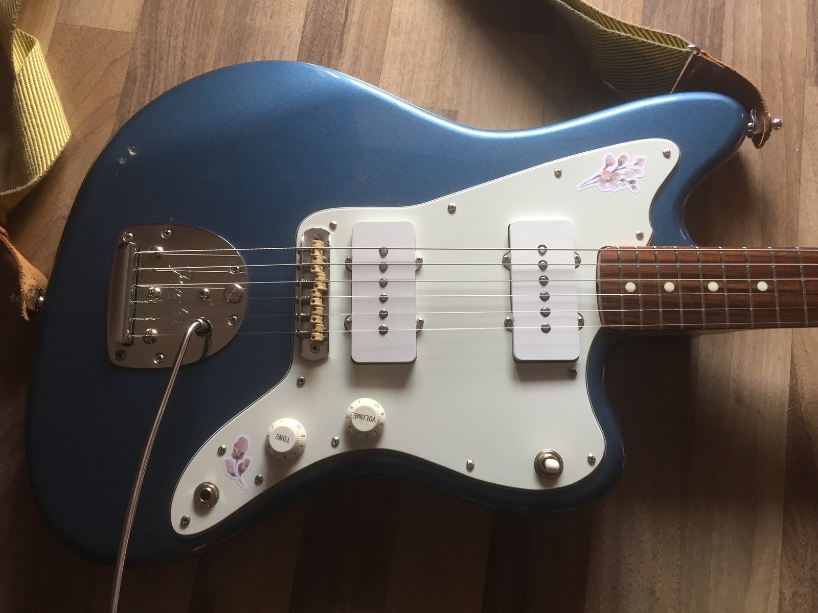 Music Gear Setup by skeleton_smith featuring Fender MIJ Jazzmaster JM62