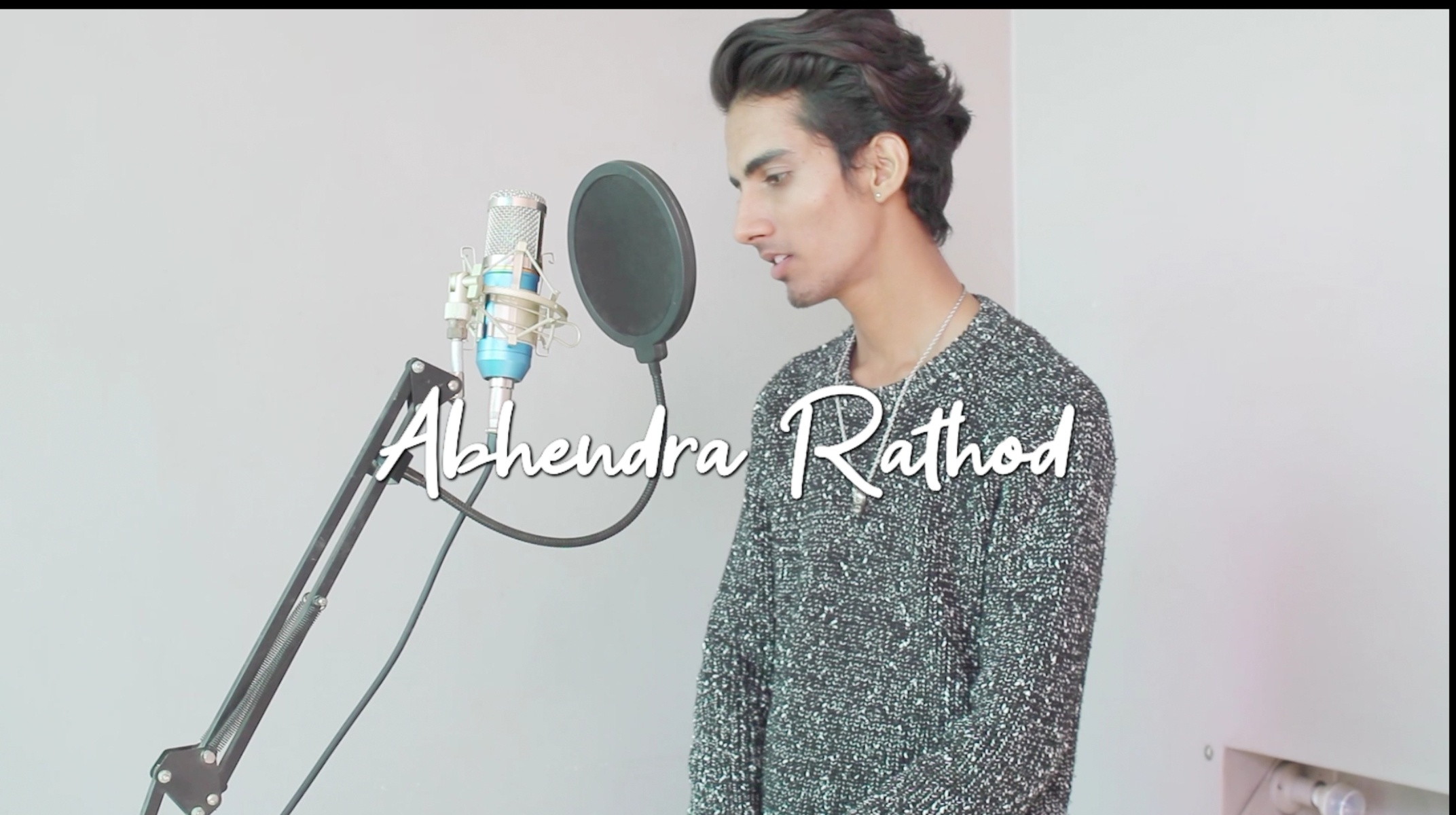 Studio Setup by abhendra_rathod featuring Wright WR-800