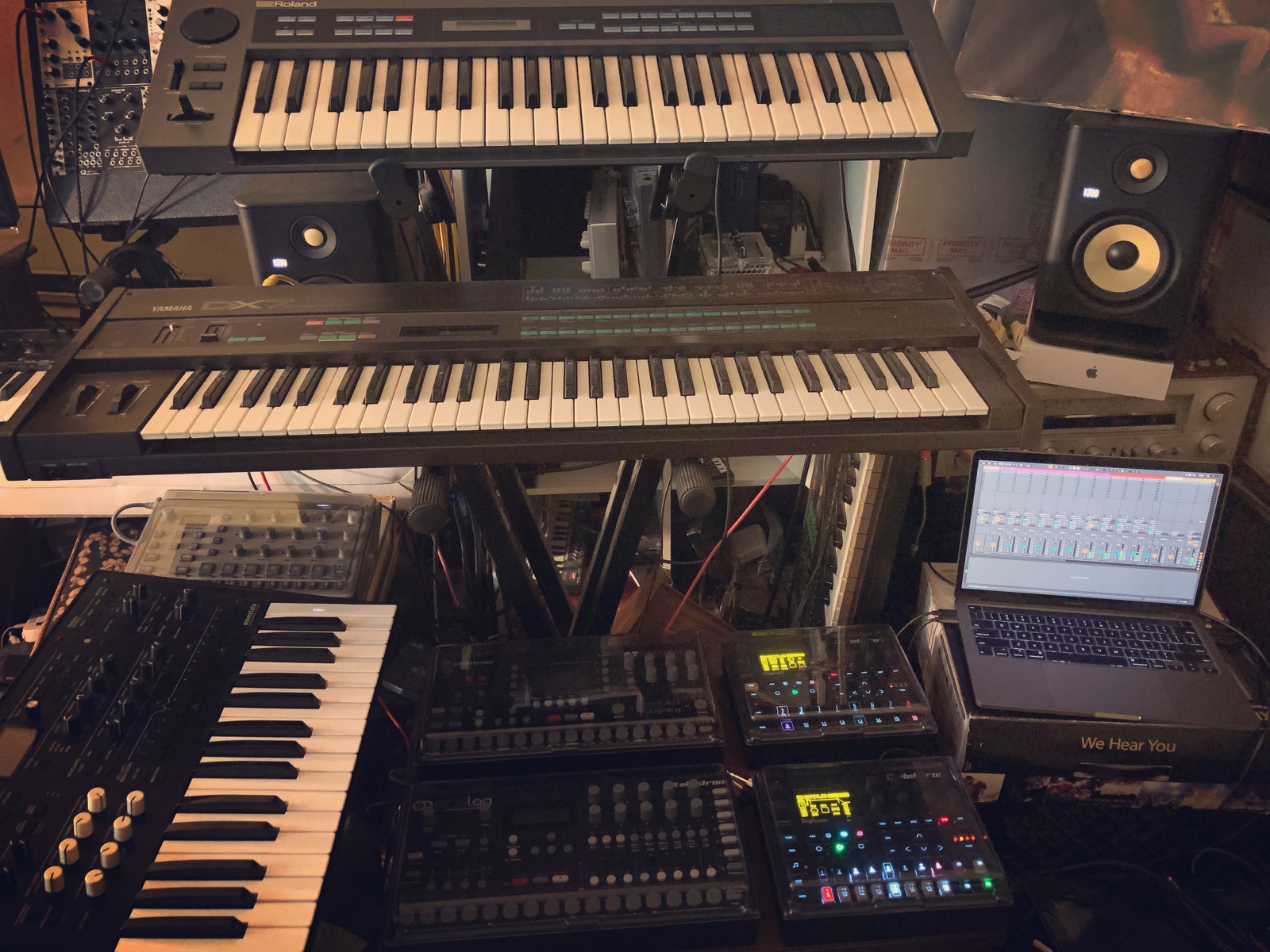Electronic Studio Setup by sinkingfeeling featuring Yamaha DX7, Roland HS-10 Synthesizer, and Korg Wavestate and 7 more pieces of gear