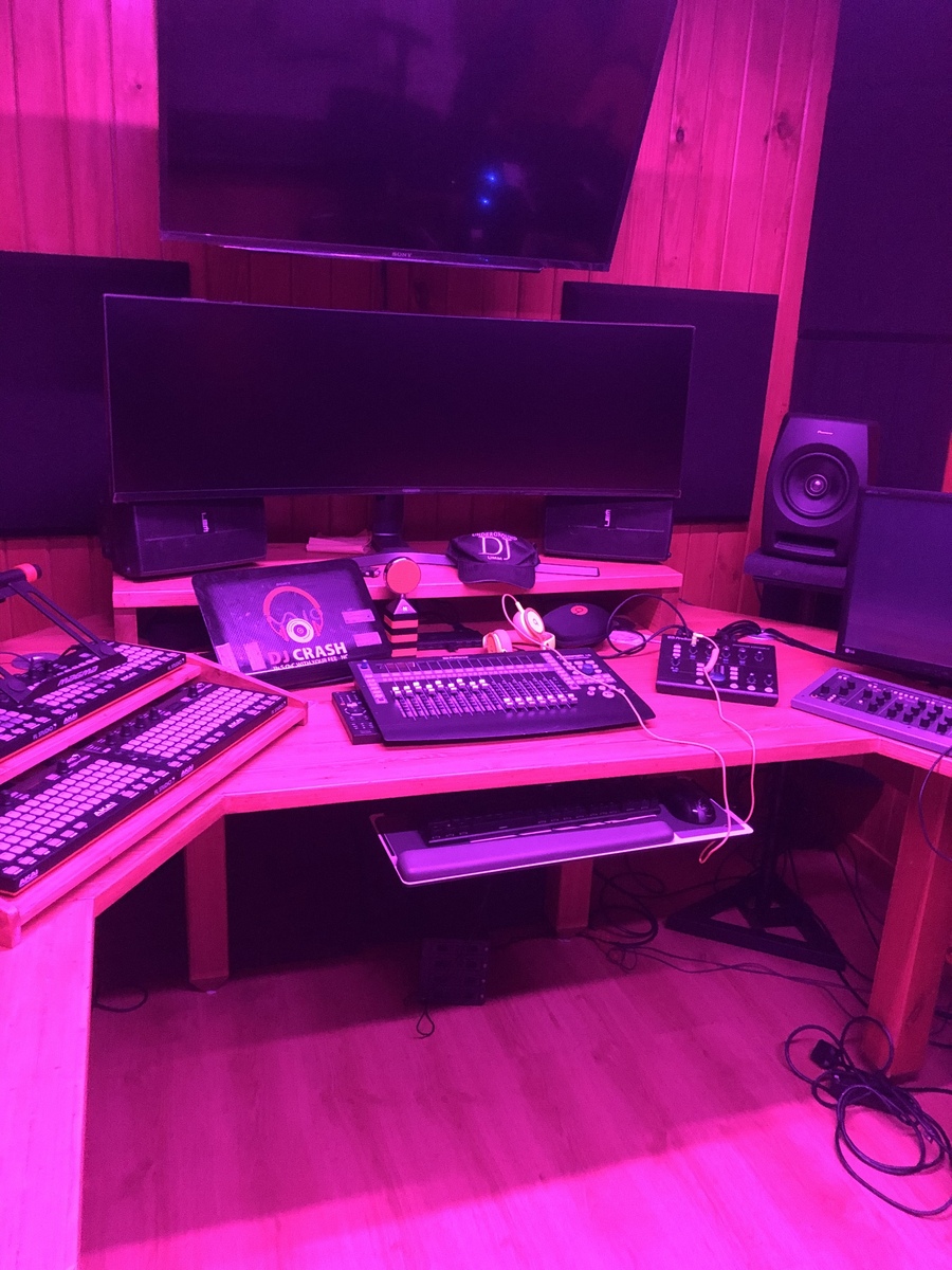 dj_crash's music gear photo