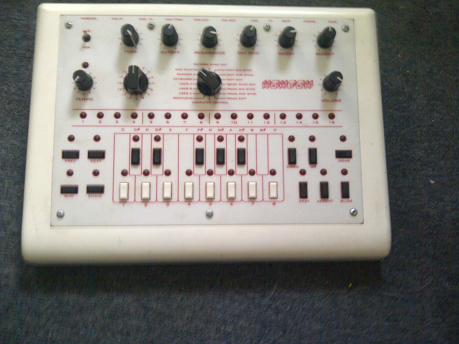 Electronic Studio Setup by waxcide featuring x0xb0x