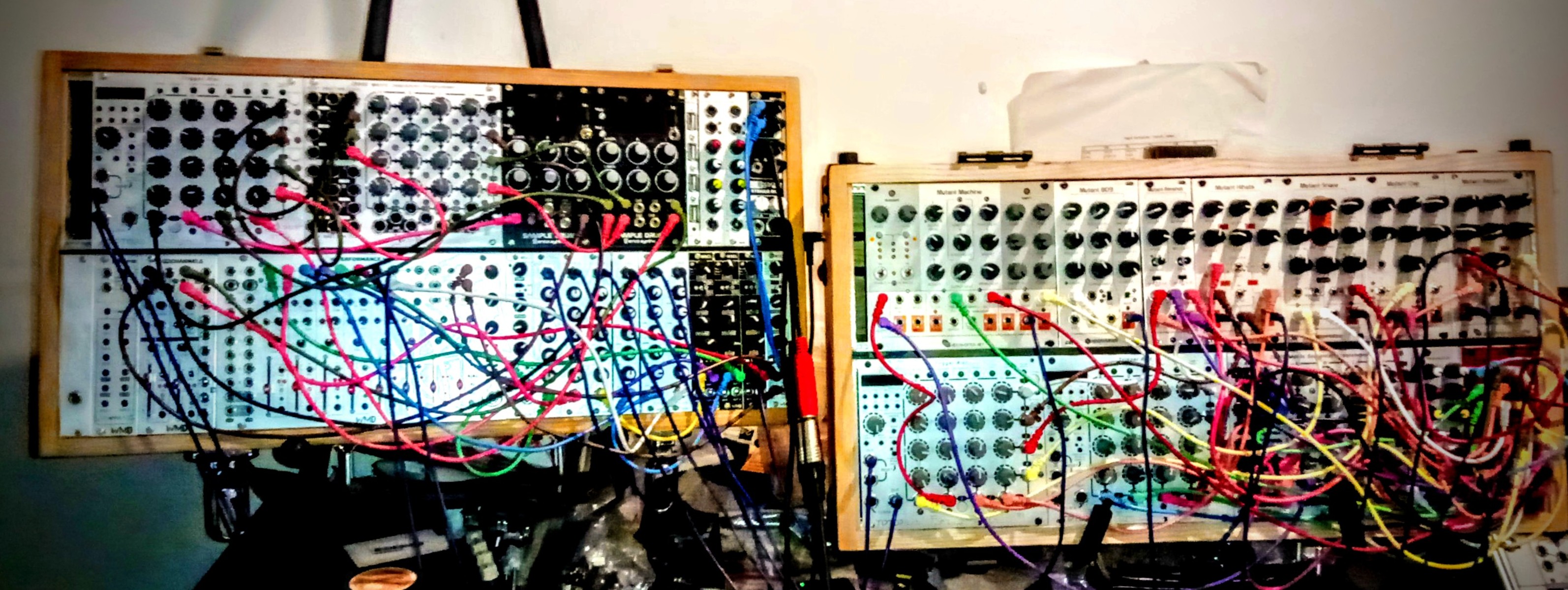 Studio Setup by waxcide featuring Thomas Wulfe's Modular Drum Machine and Thomas Wulfe's Modular Mixer
