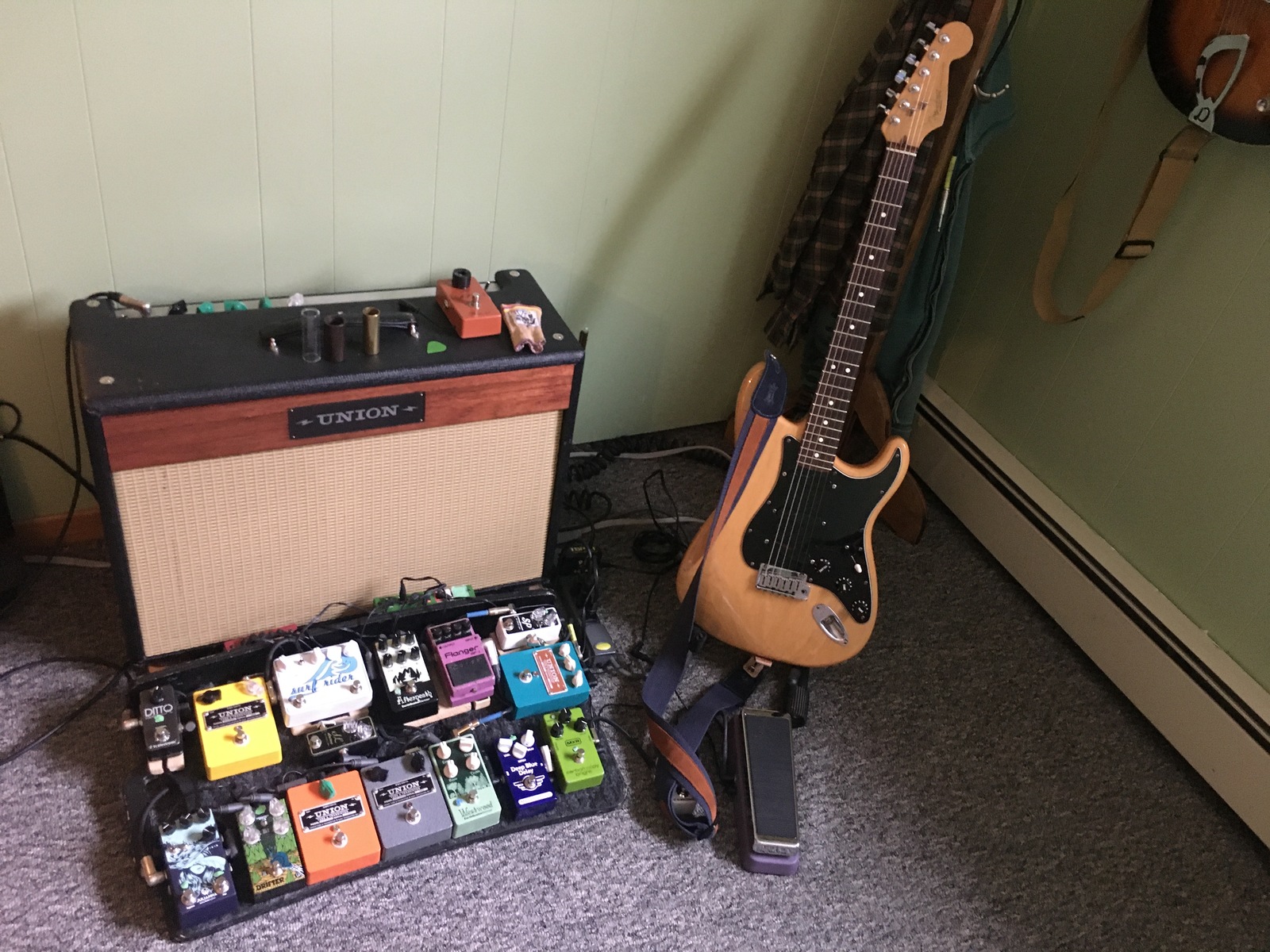 Country Pedalboard by bagofmiracles featuring Mad Professor Deep Blue Delay, Xotic Effects SP Compressor, and EarthQuaker Devices Westwood